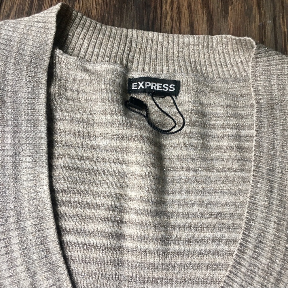 Express Sweater - Picture 2 of 5